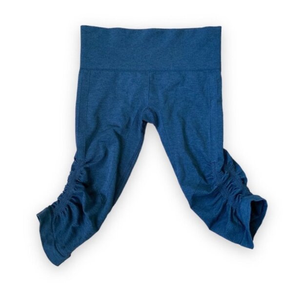 Lululemon In The Flow Crop II Heathered Deep Coal size 4 - Picture 6 of 7